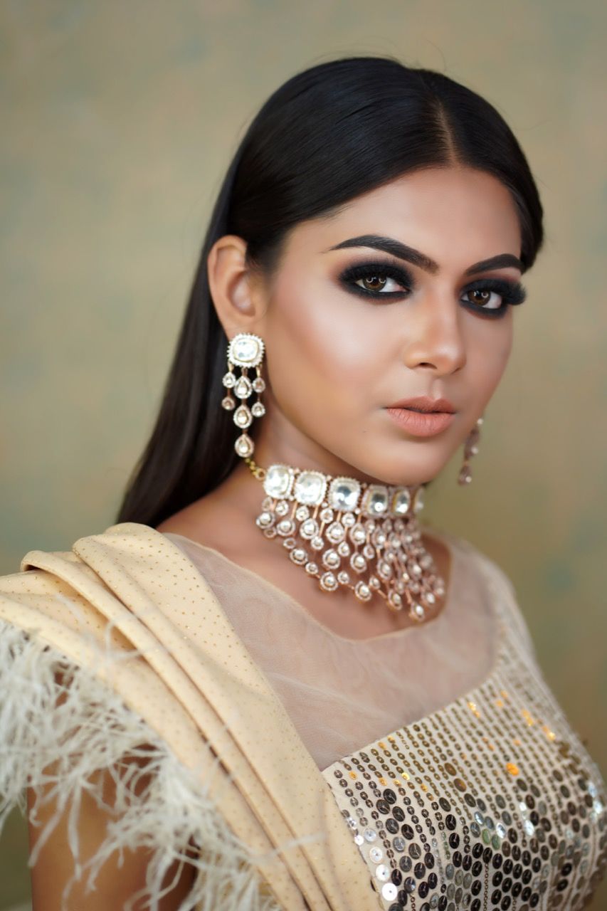 Aggregate 144+ indian engagement makeup and hairstyle best - camera.edu.vn