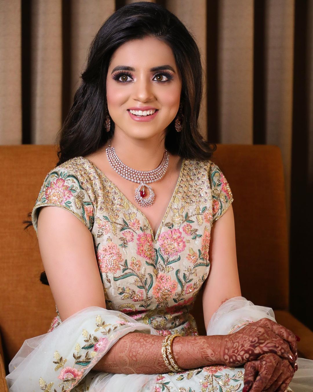 Bridal Makeup Ideas To Match Your Red Wedding Lehenga :: Khush Mag